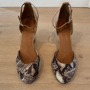 Clarks Artisan Snakeskin Patterned Ankle Strap wedge Heels - size 12